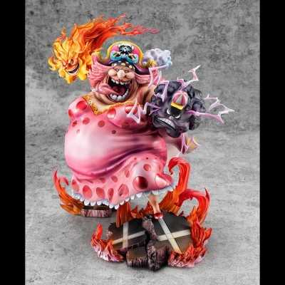 ONE PIECE - Charlotte Linlin Big Mom Napoleon Prometheus Zeus Portrait Of Pirates SA-MAXIMUM PVC Statue 36 cm