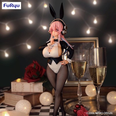 SUPER SONICO - Tailcoat Ver. BiCute Bunnies Furyu PVC Figure 30 cm