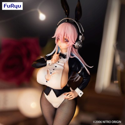 SUPER SONICO - Tailcoat Ver. BiCute Bunnies Furyu PVC Figure 30 cm