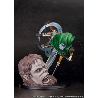 ATTACK ON TITAN - Levi vs Beast Titan Ver. 1/7 Proof PVC Figure 28 cm