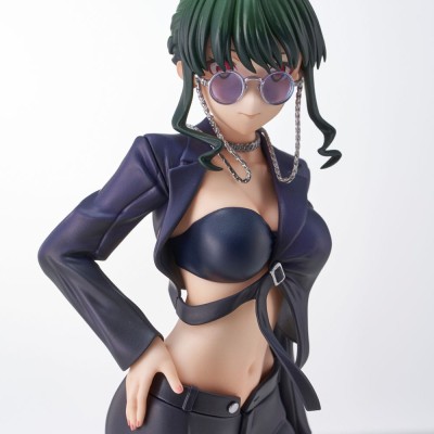 GRIDMAN UNIVERSE - The 2nd Zozo Black Collection Union Creative PVC Figure 24 cm