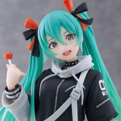 HATSUNE MIKU - Fashion Punk Ver. Taito PVC Figure 18 cm