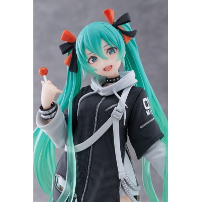 HATSUNE MIKU - Fashion Punk Ver. Taito PVC Figure 18 cm