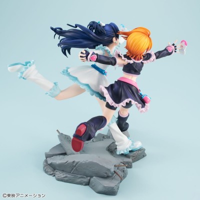 PRETTY CURE - Cure Black & Cure White Megahouse PVC Figure 22 cm