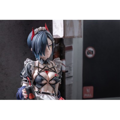 AZUR LANE - Ulrich von Hutten Madchen Trummer Ver. 1/6 AniGame PVC Figure 28 cm