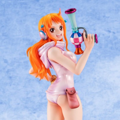 ONE PIECE - Nami Evolutionary History Portrait Of Pirates Megahouse PVC Figure 25 cm