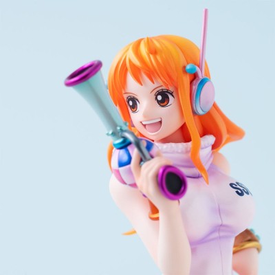 ONE PIECE - Nami Evolutionary History Portrait Of Pirates Megahouse PVC Figure 25 cm