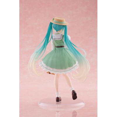 HATSUNE MIKU - Fashion Country Ver. Taito PVC Figure 18 cm