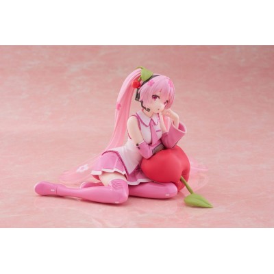 HATSUNE MIKU - Sakura Miku Cherry Cushion Ver. Desktop Cute Taito PVC Figure 13 cm