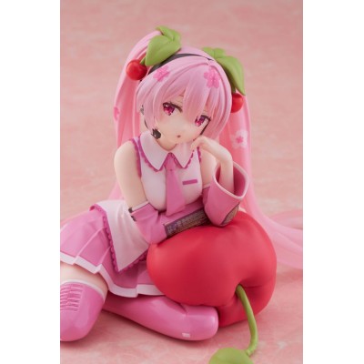 HATSUNE MIKU - Sakura Miku Cherry Cushion Ver. Desktop Cute Taito PVC Figure 13 cm