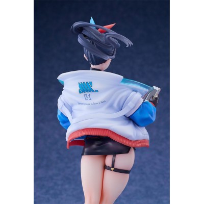 GRIDMAN UNIVERSE - Rikka Takarada Dreamy Divas Ver. Solarain 1/7 PVC Figure 26 cm