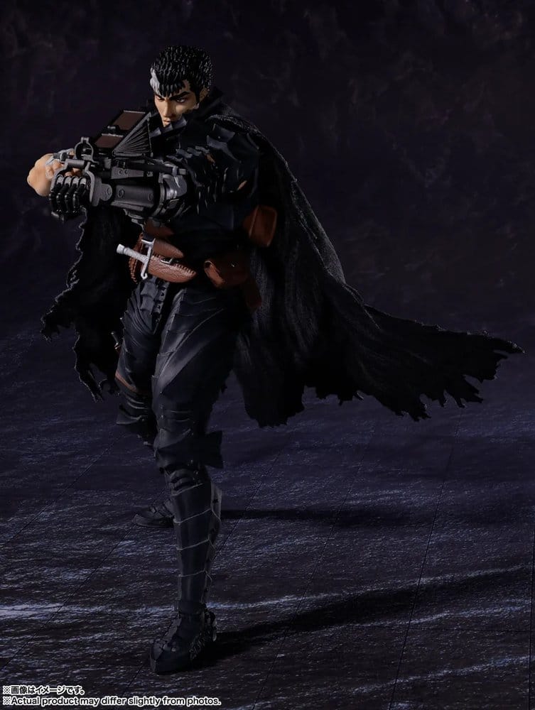 BERSERK - Guts (Berserker Armor) Bandai S.H.Figuarts Action Figure 16 cm