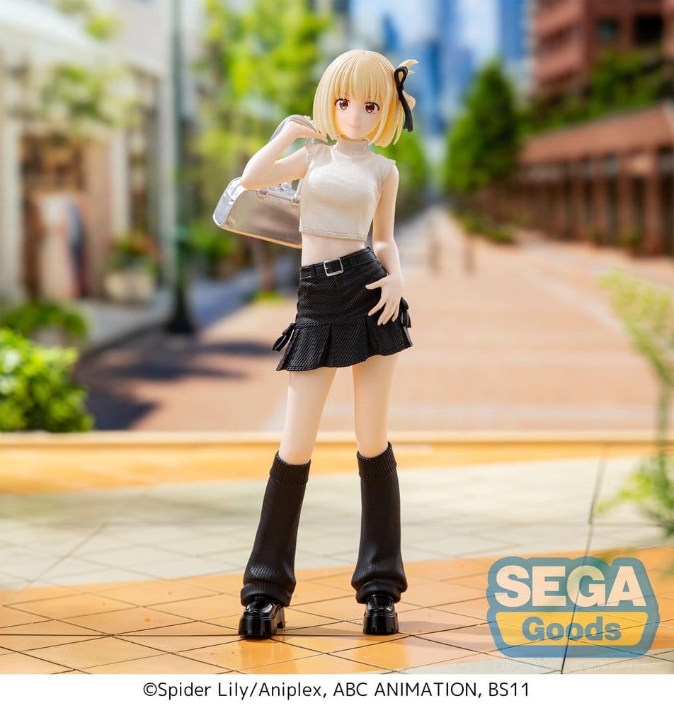 LYCORIS RECOIL - Chisato Nishikigi Street Snap High Premium Figure Sega PVC Figure 20 cm