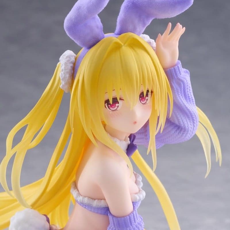 TO LOVE-RU DARKNESS - Golden Darkness (Fluffy Bunny Ver.) MOFLOCK Taito PVC Figure 13 cm