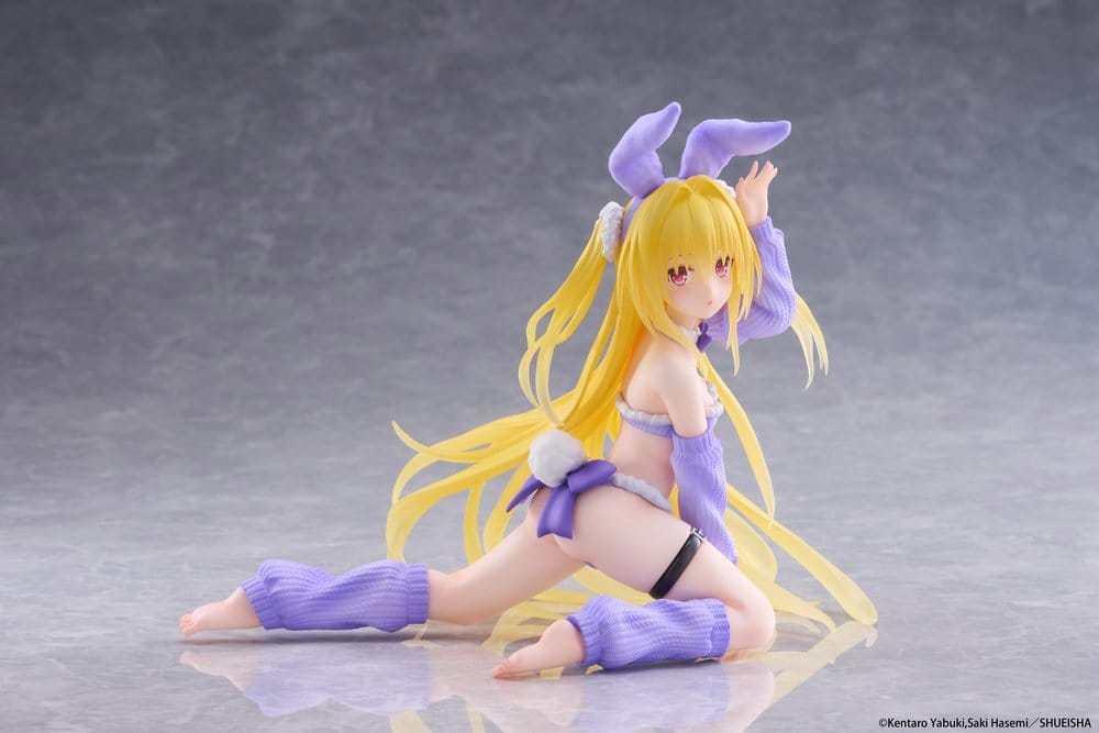 TO LOVE-RU DARKNESS - Golden Darkness (Fluffy Bunny Ver.) MOFLOCK Taito PVC Figure 13 cm