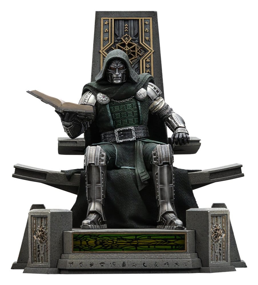 AVENGERS: Doomsday - Doctor Doom on Throne  Art Scale Figure Iron Studios 1/10 22 cm