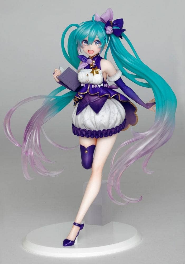 VOCALOID - Hatsune Miku 3rd Season Winter Ver. PVC Statue 18 Cm (Box damaged)